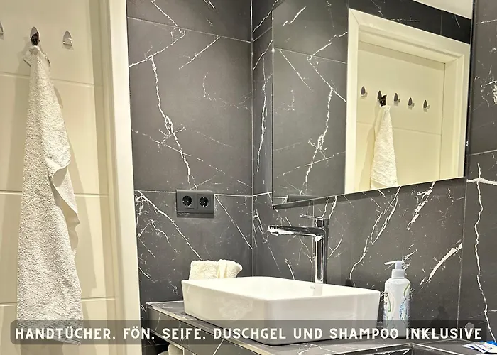 Lombardi - Terrasse, Babybett, Doppelbett, Waschmaschine, Ruhige Lage Apartman *